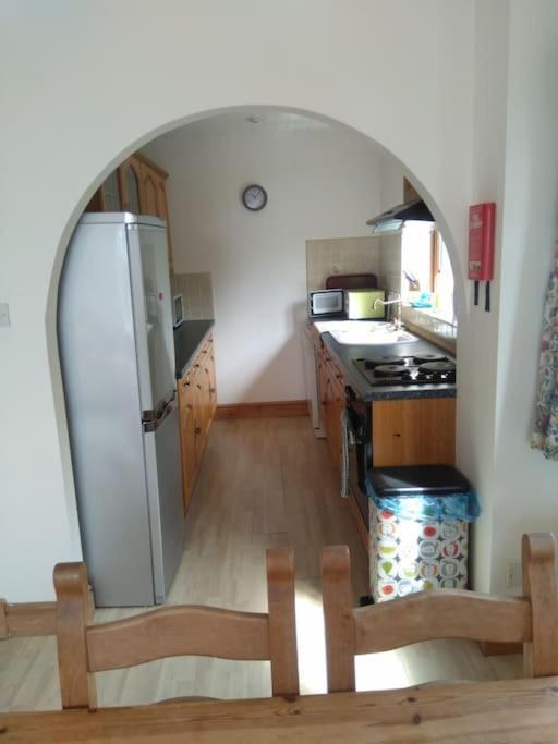 Cottage , Seaside Views, Quiet Beach, Awesome View Pendine Exterior foto